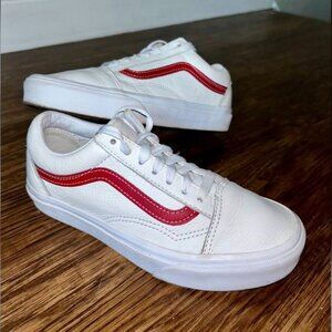 Vans - Skate Old School Red and White Sneakers Women's 6 & Mens 4